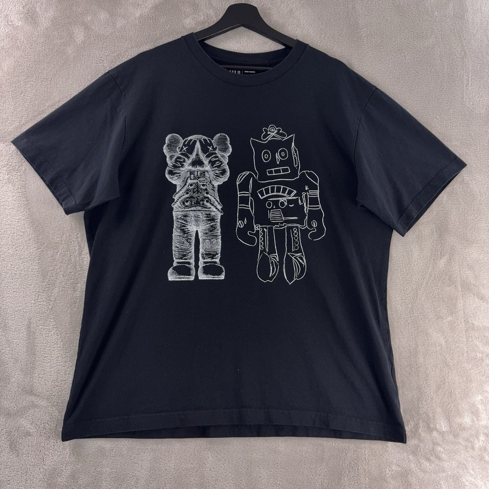 Uniqlo UT x KAWS Warhol T‎ Shirt Mens Size XL Black Graphic Cotton Streetwear